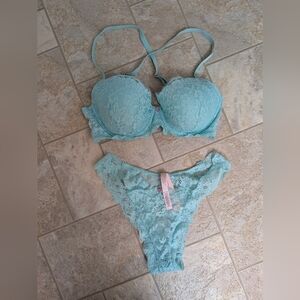Victoria's Secret Aqua Lace Lingerie 34D & M